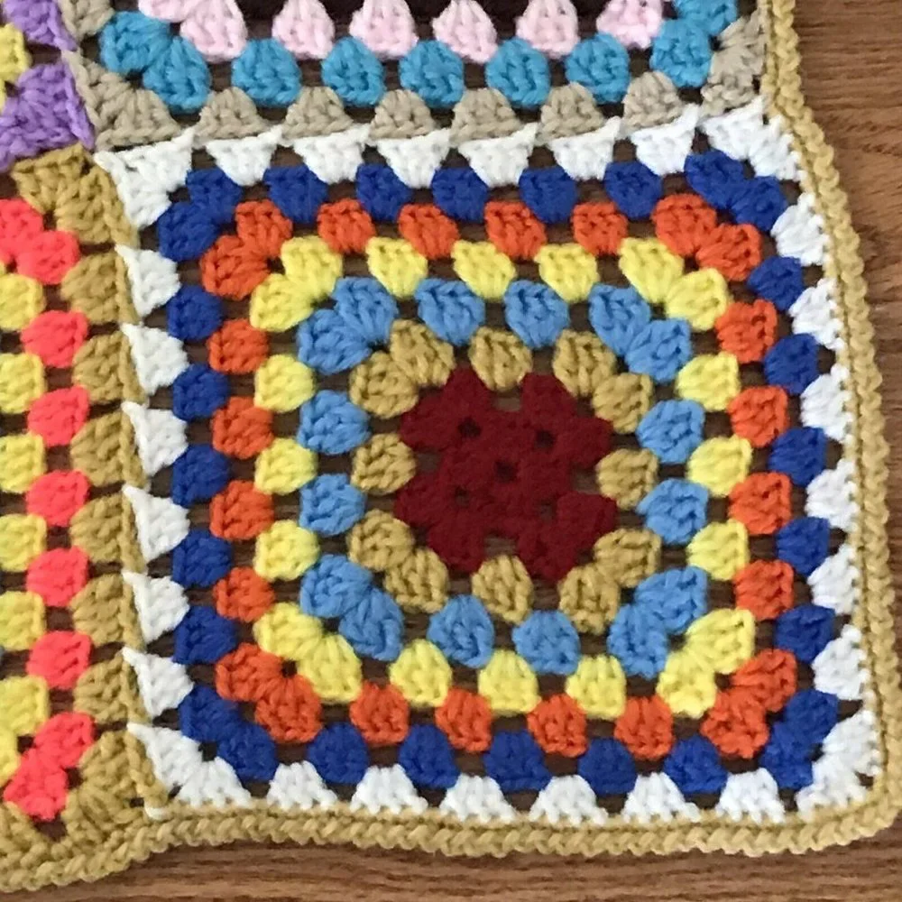 VINTAGE Afghan‎ Crochet Granny Square Blanket Handmade Throw Quilt
